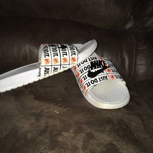 Nike Men's Benassi JDI Print, WHITE/BLACK